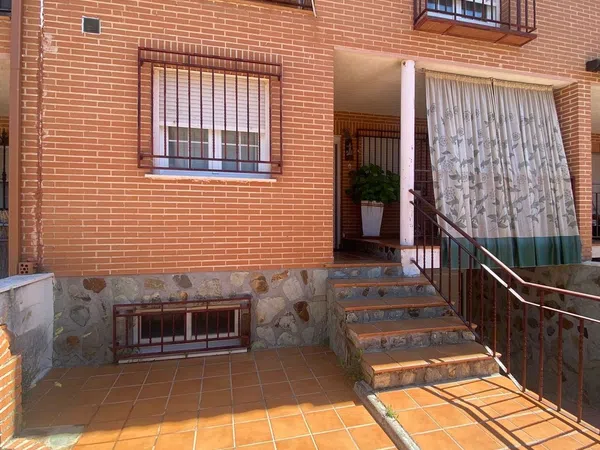 Chalet adosado en Calle Cabañas de la Sagra, 7 - Foto 1