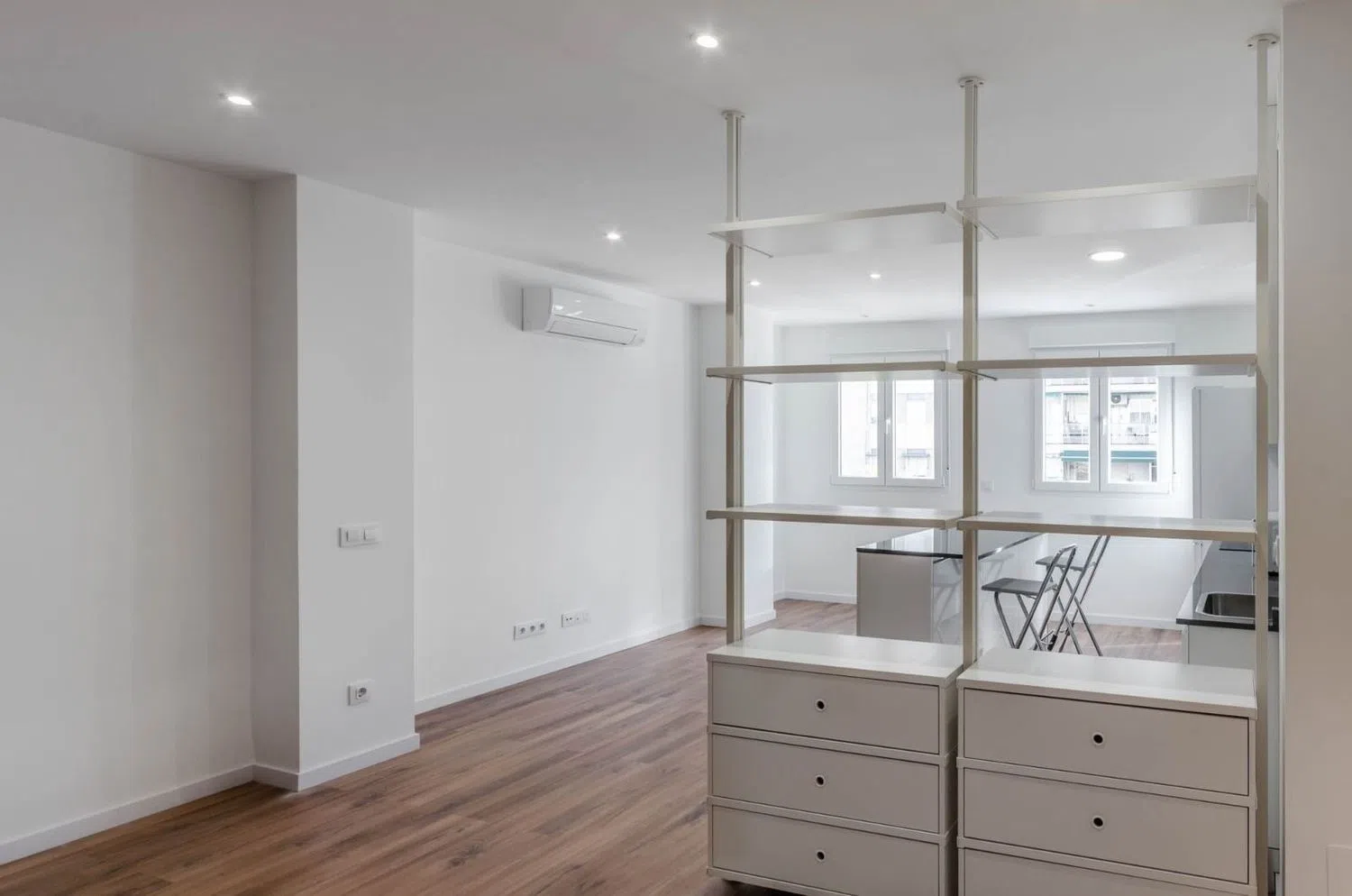 Estudio en calle de Villamanín, 39 - Foto 3