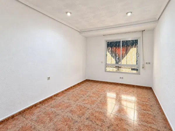 Piso en Calle de Blasco Ibáñez, 2, Zona Centro, Zona Centro - Foto 3
