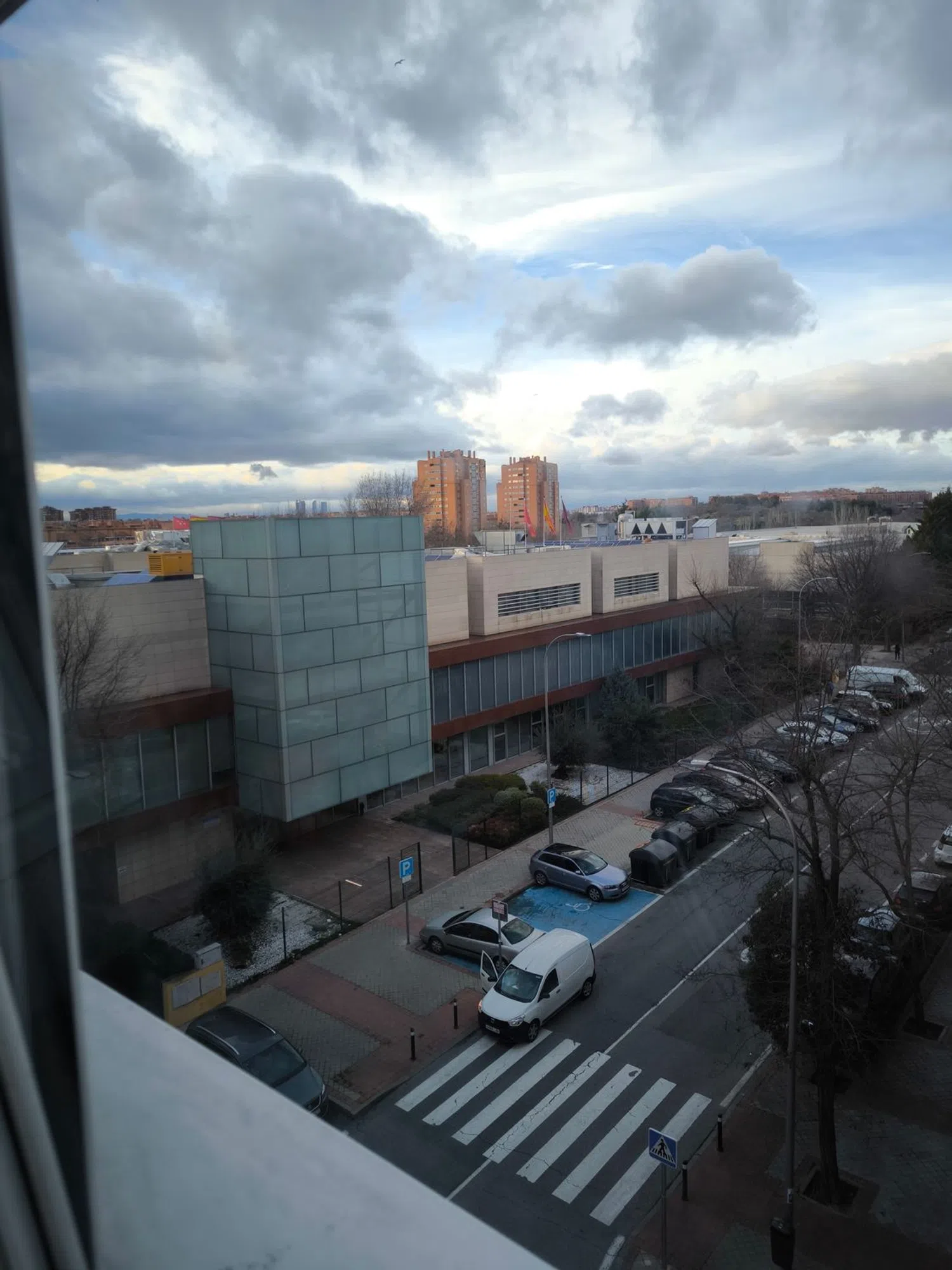 Piso en calle de Ladera de los Almendros, 13