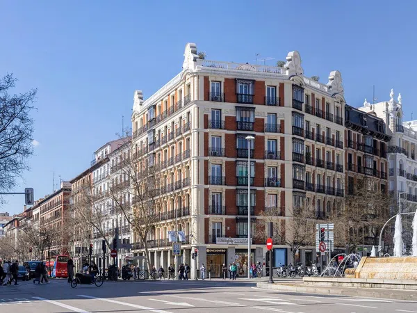 Piso en calle de Carranza, 6