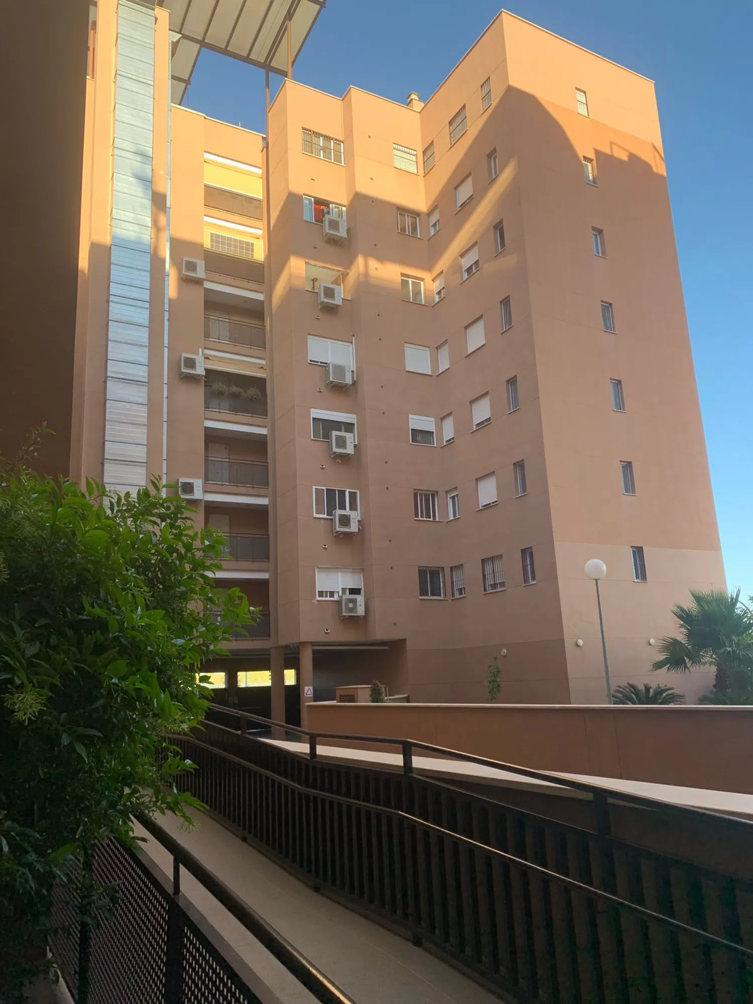 Piso en calle Profesor Manuel Clavero Arévalo, 8 - Foto 1