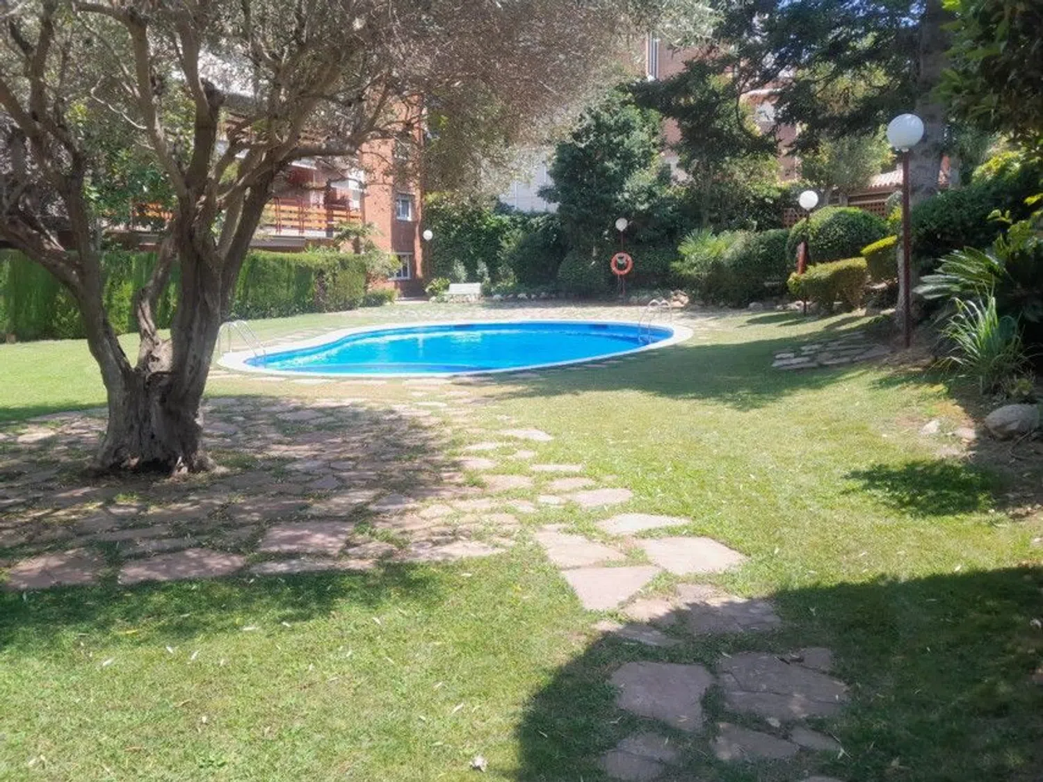 Piso en calle d'Elisenda Ribatallada, 29 - Foto 14