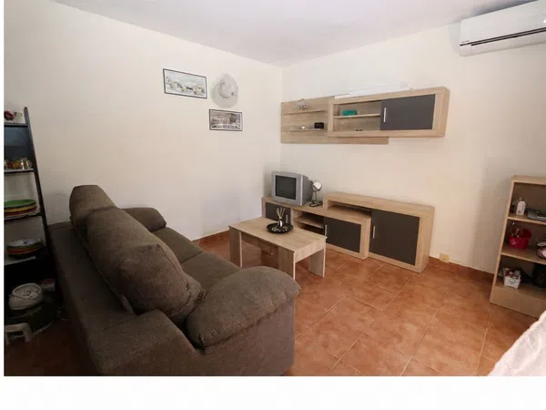 Chalet adosado en Calle Salvador Dalí, 44, La Siesta - El Salado - Torreta - Foto 5