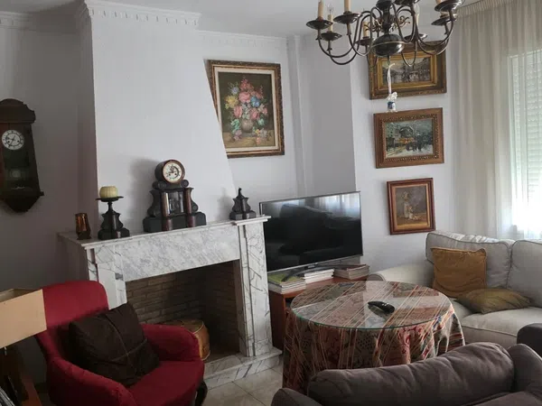 Chalet adosado en Calle Lanuza, Los Castillejos - La Trinidad - Foto 4