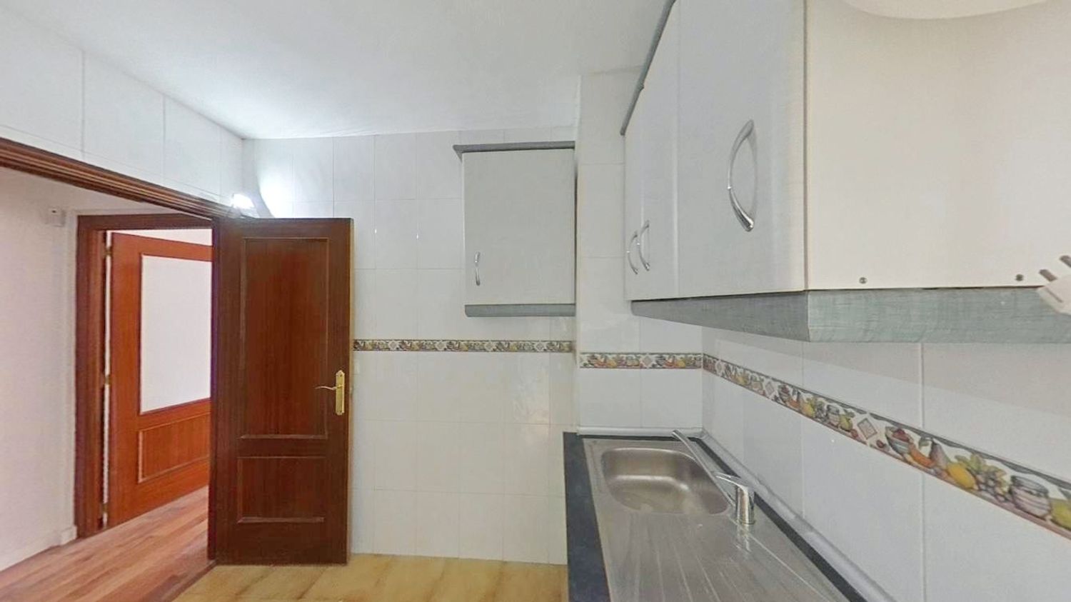 Piso en Reyes Católicos - Foto 18