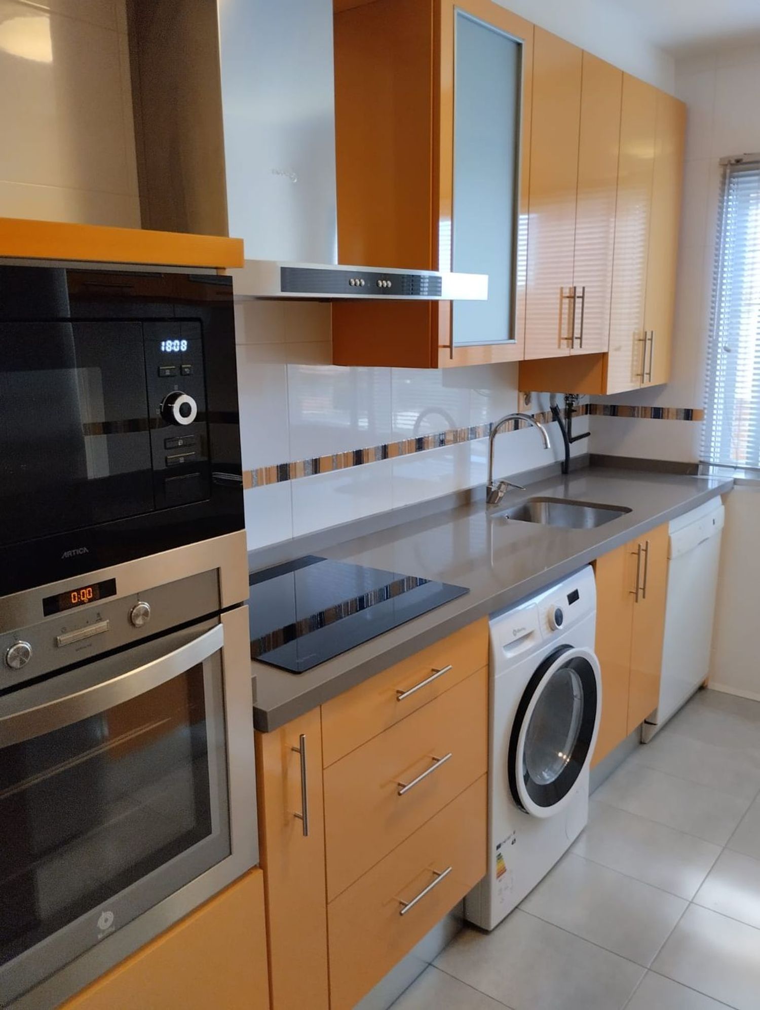 Piso en Calle Burgohondo, 3, Sur, Sur - Foto 3
