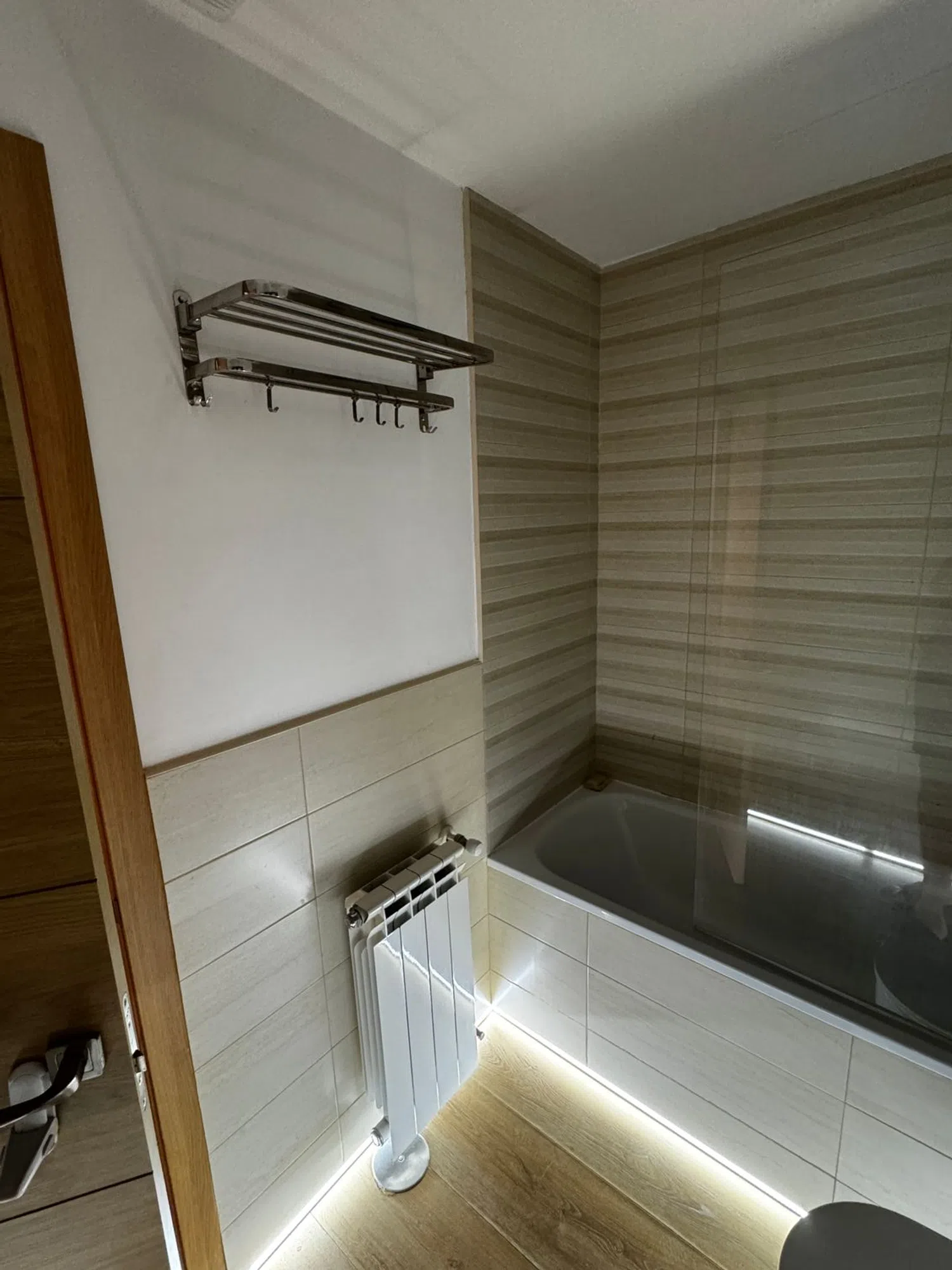 Chalet adosado en calle de Navas del Rey, 29 - Foto 6