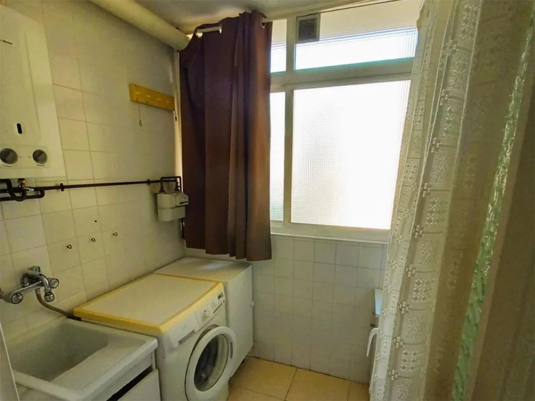 Piso en  Calle Santa Isabel 11 - Foto 7