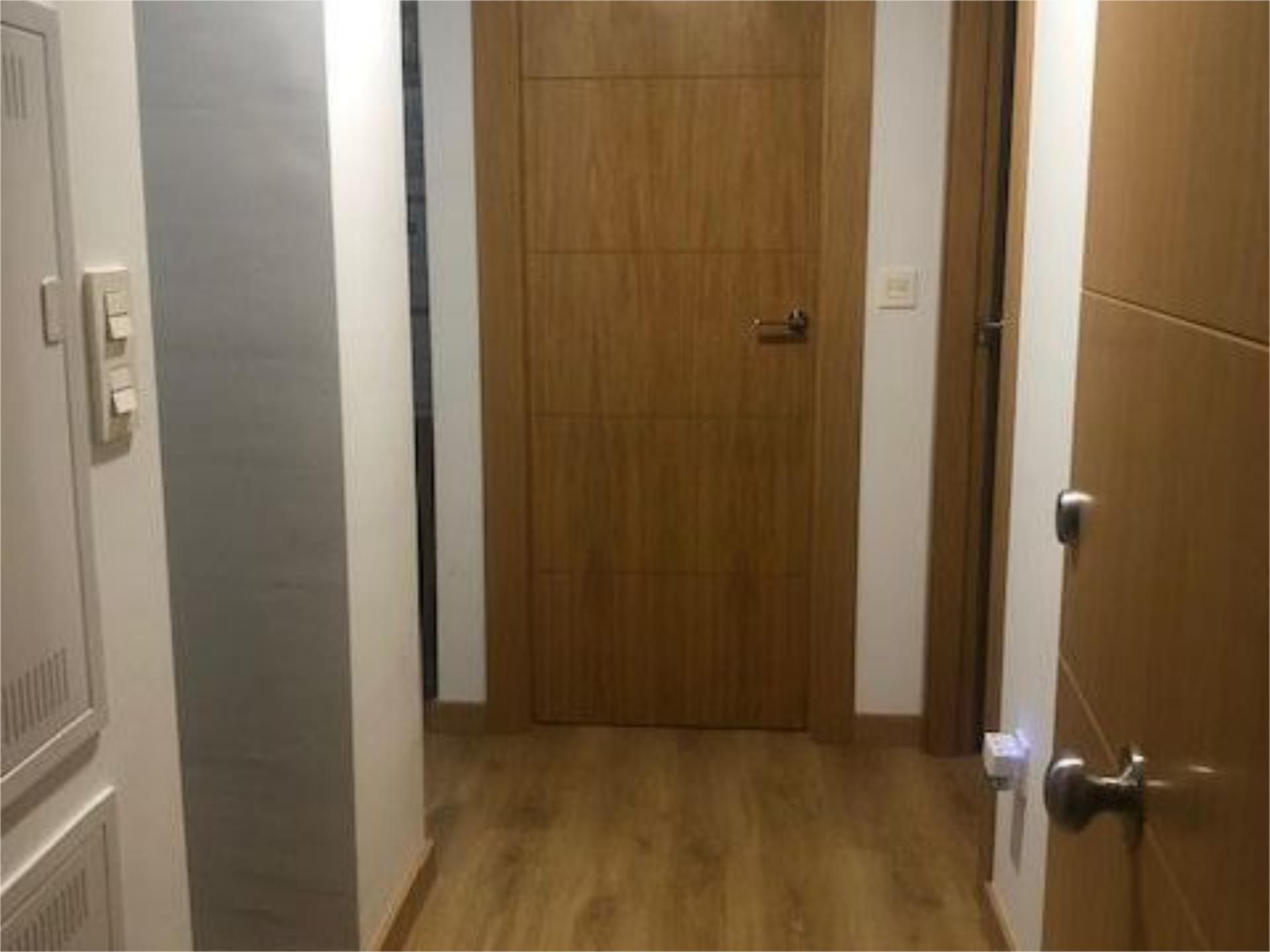 Piso en  Avenida de la Ilustración 115 - Foto 3