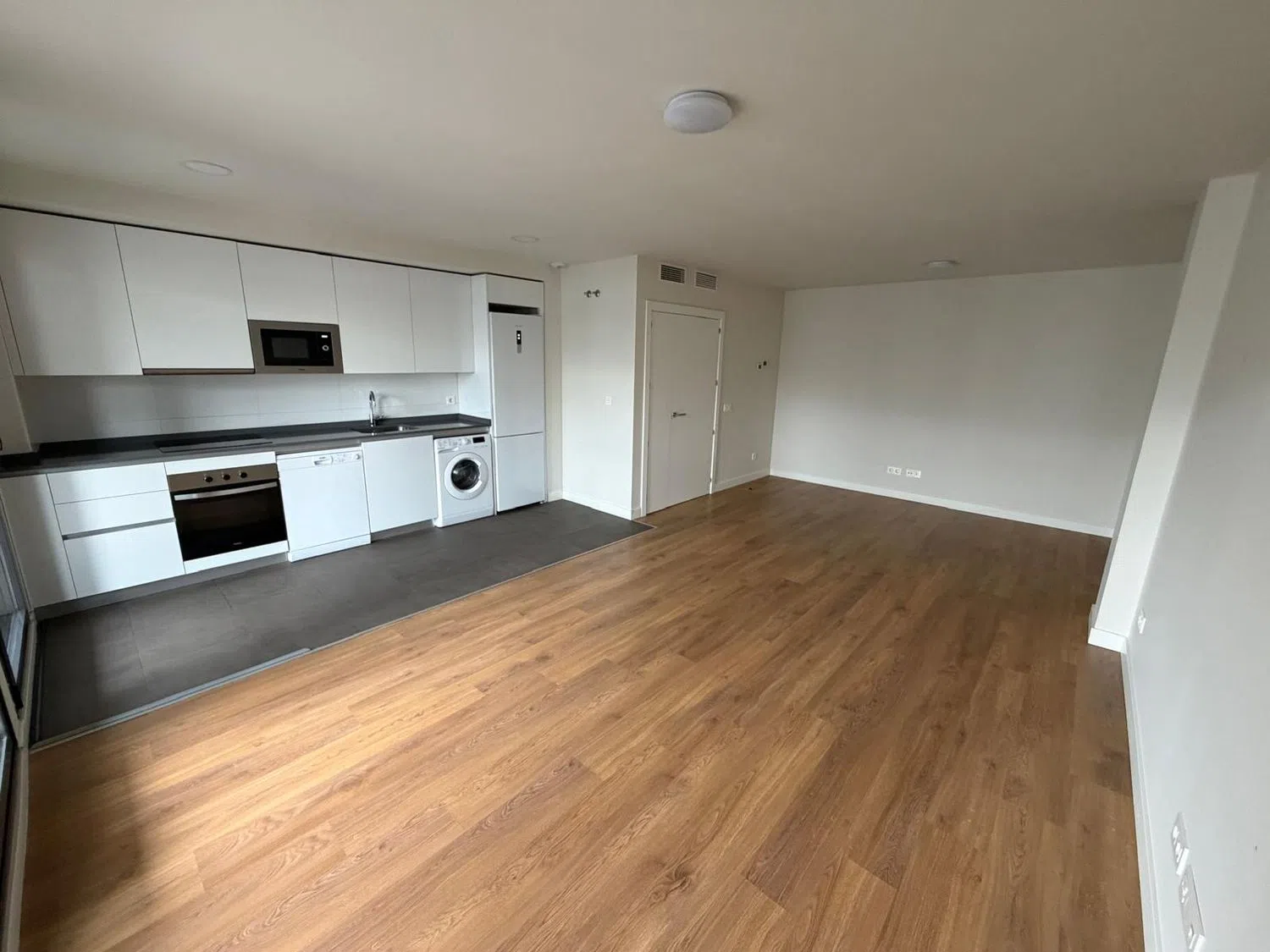 Piso en calle Tulipán, 4 - Foto 2