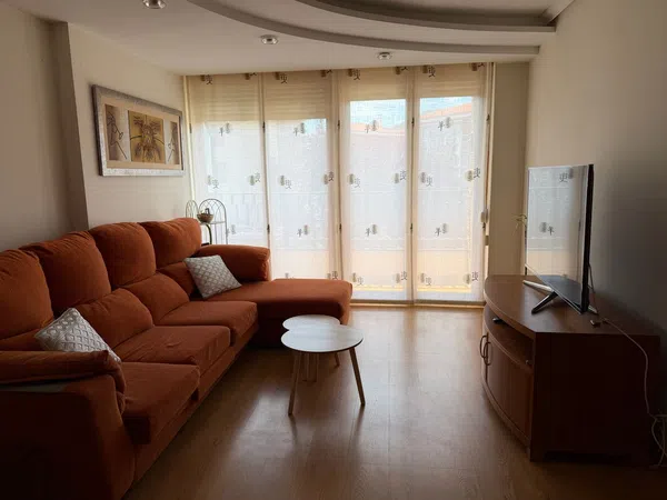 Piso en Avenida Reyes Católicos, 10 - Foto 5