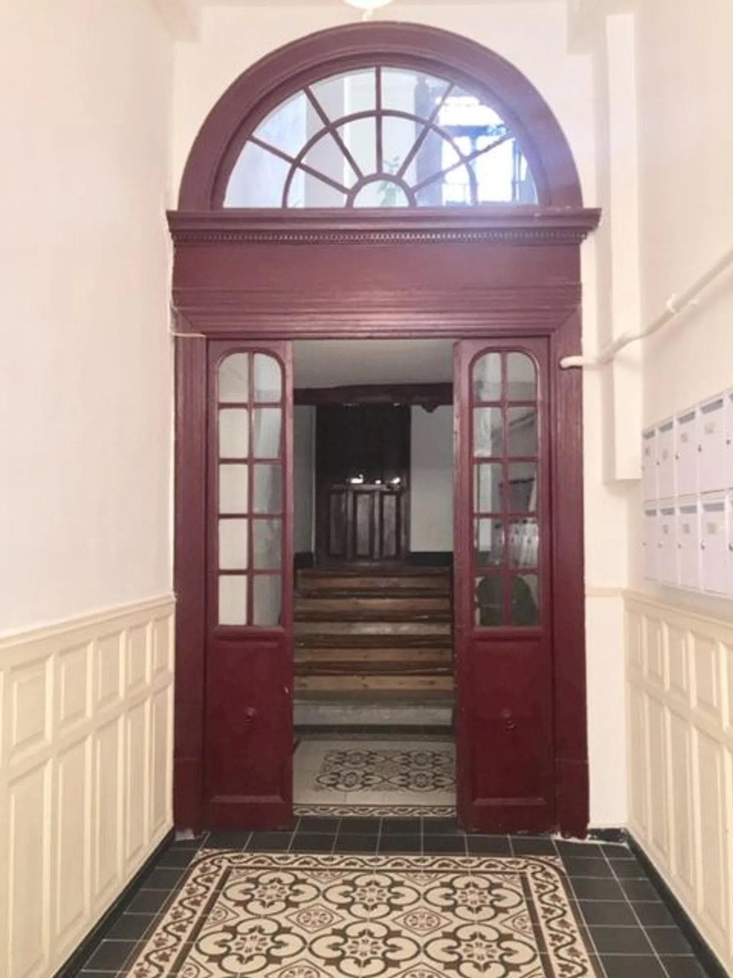 Piso en calle de la Independencia, 1 - Foto 1