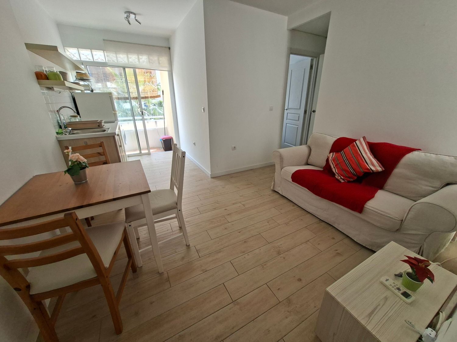 Estudio en calle de San José, 33 - Foto 1