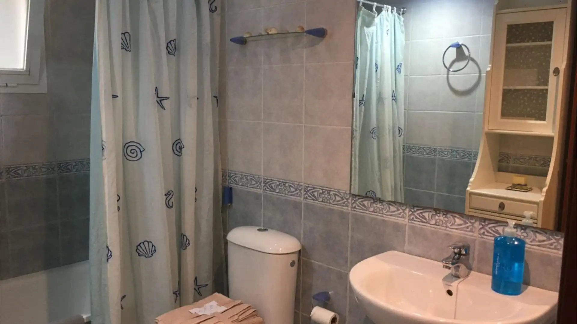 Piso en  Avenida del Editor Ángel Caffarena 21 - Foto 13