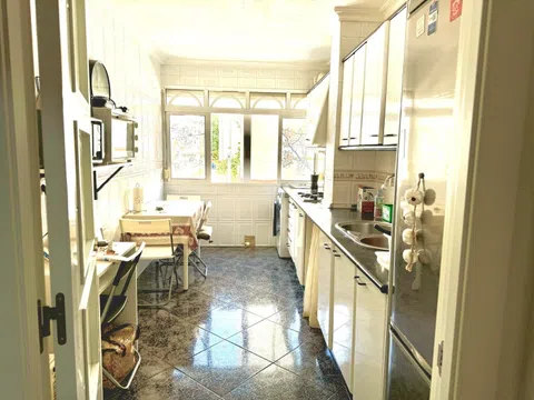 Piso en avenida de Molière, 5