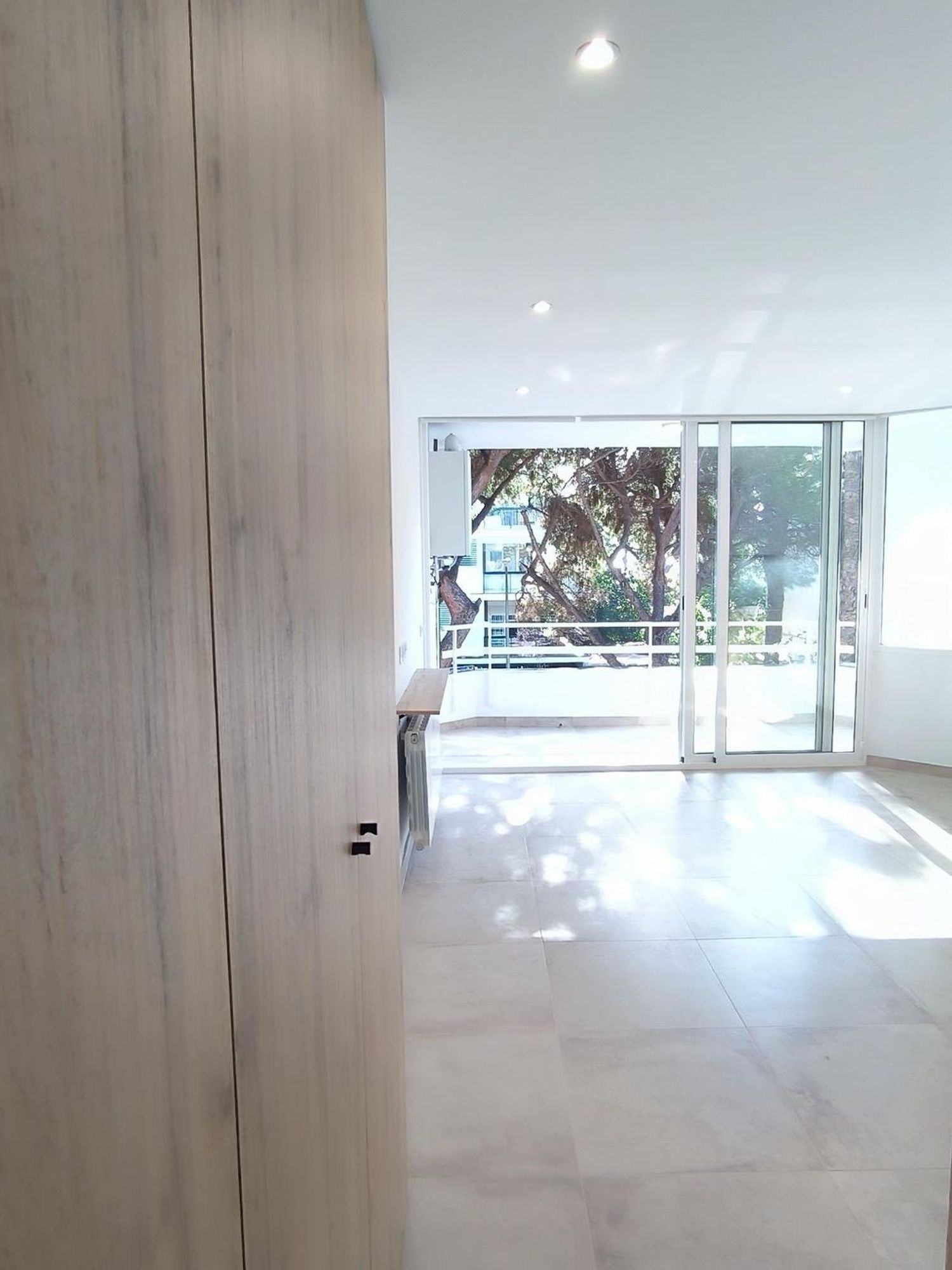 Piso en La Pineda - Foto 4