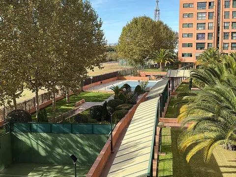 Piso en calle de Nicolás Salmerón, 26