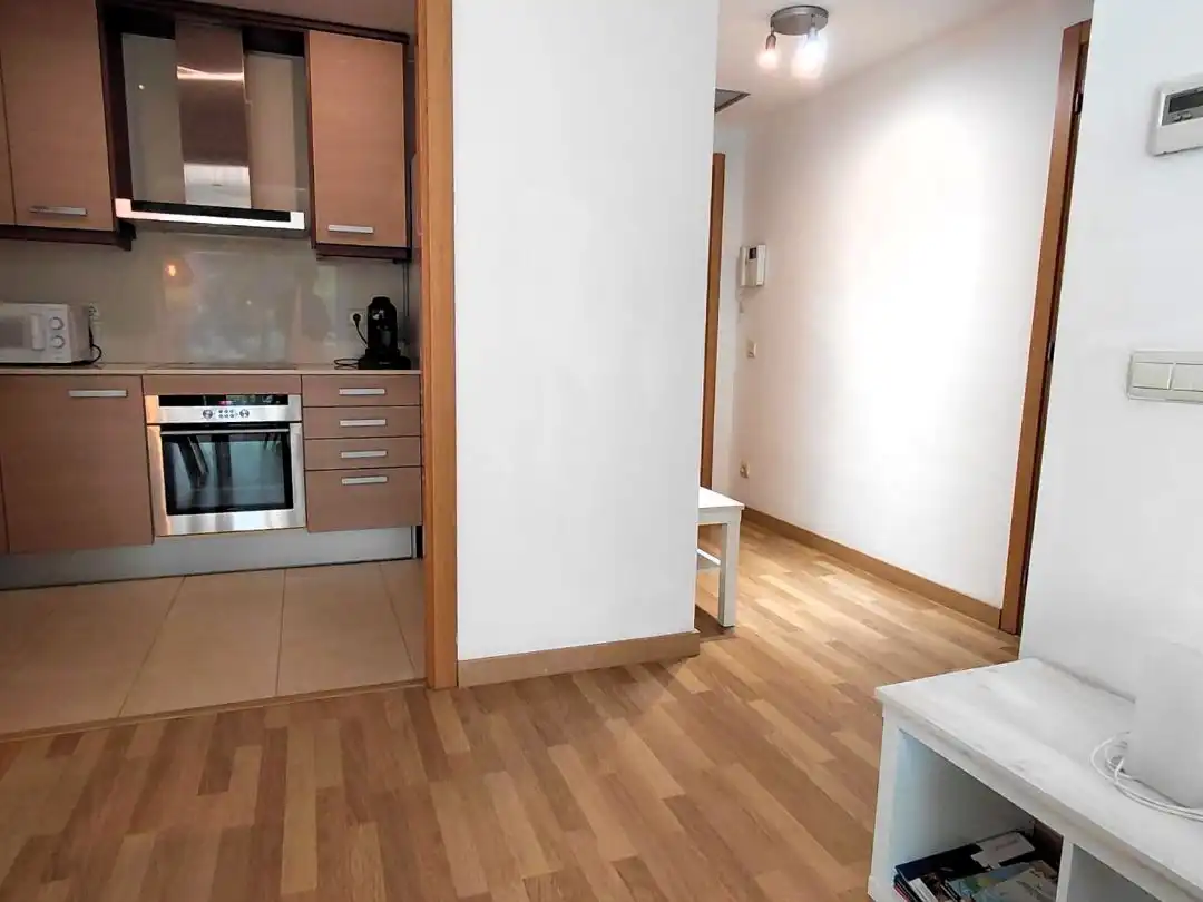 Piso en  Carrer Llorenç Villalonga 8 - Foto 12