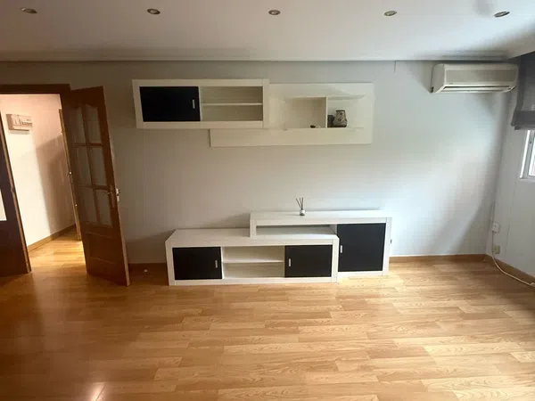 Piso en calle del Ampurdán, 22 - Foto 3