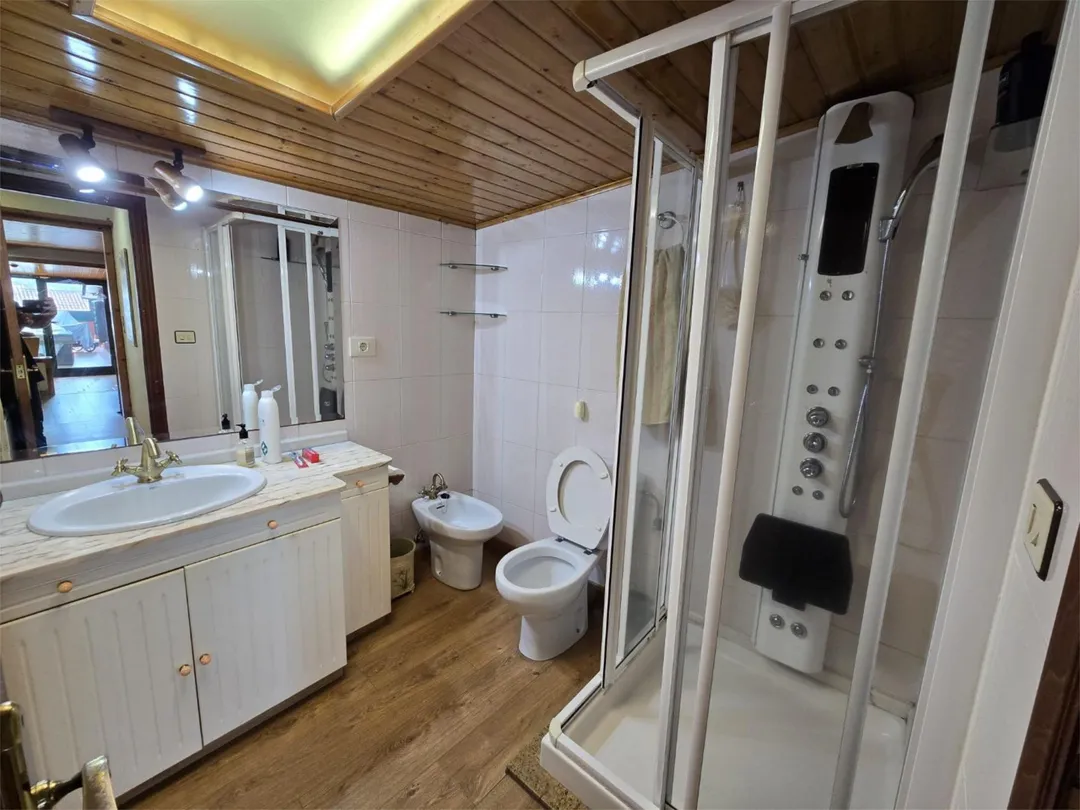 Piso en  Avenida Giménez Herrero 55 - Foto 27