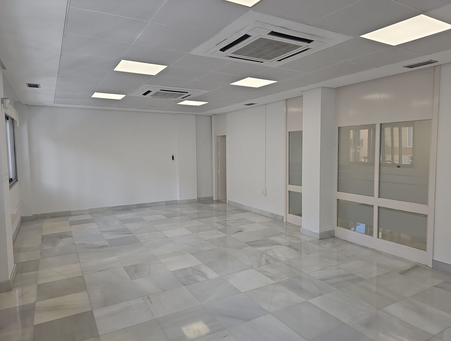 Piso en calle Armengual de la Mota, 37 - Foto 8