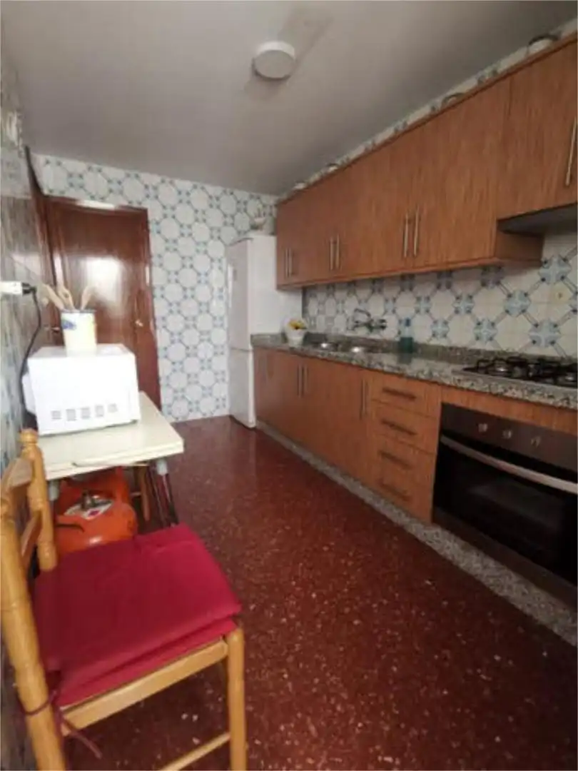 Piso en Barrio de los pintores - Foto 4