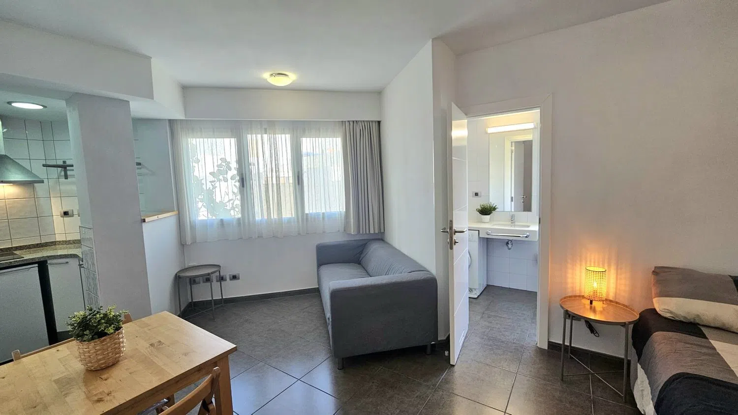 Estudio en calle Alfredo L Jones, 11 - Foto 1