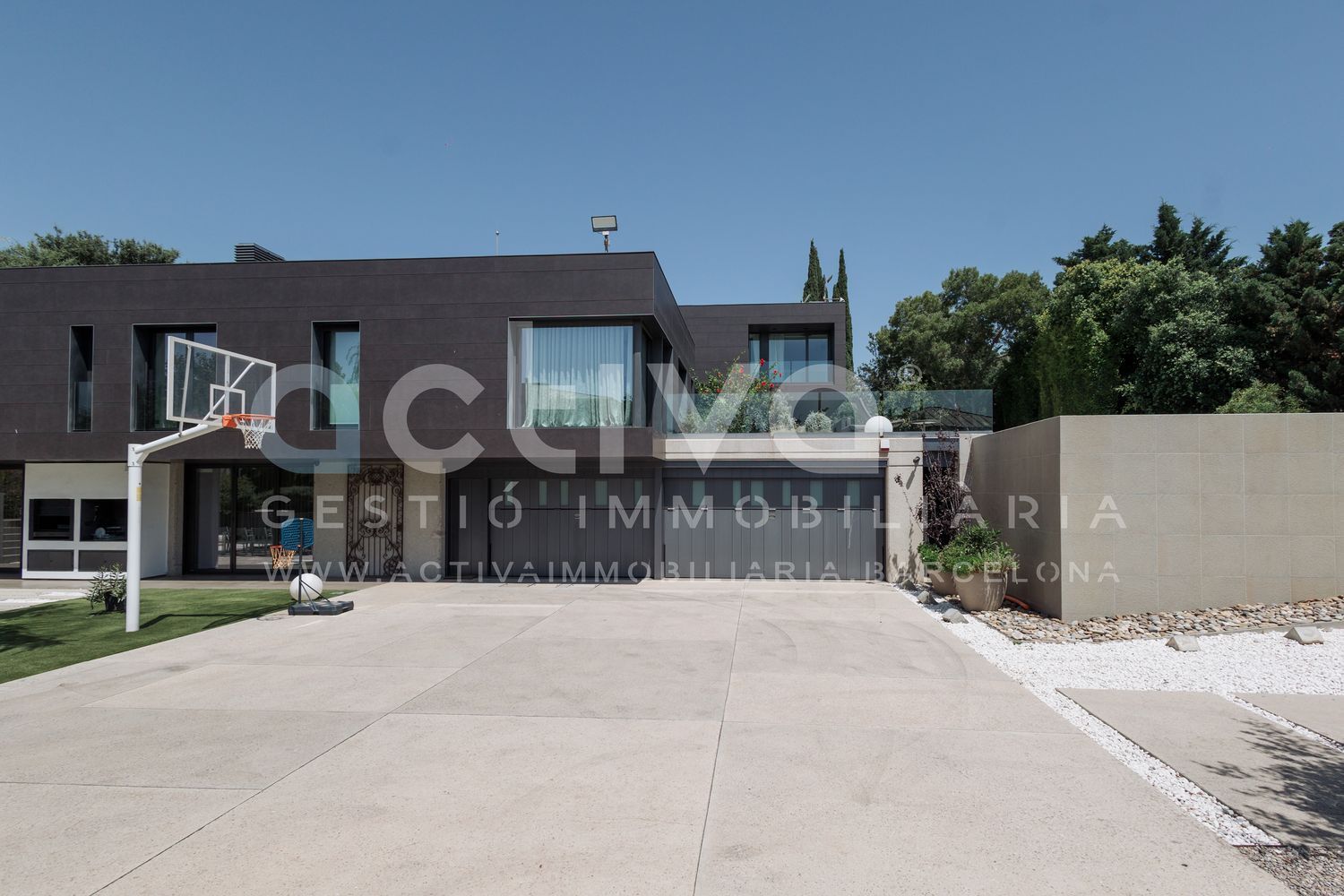 Casa o chalet independiente en Avenida de Jacint Esteva Fontanet, La Miranda - Ciutat Diagonal - Foto 4