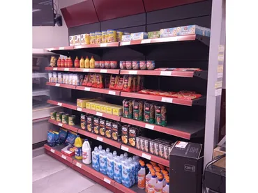 Local comercial en  Calle Avenida de la Concordia - Foto 4
