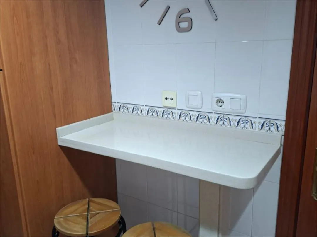 Piso en  Calle Arquitecto Hernández Rubio 3 - Foto 22