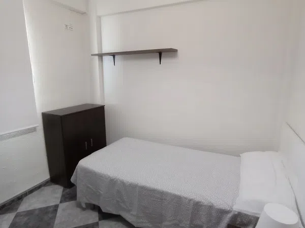 Piso en Calle Lepanto, Girón - Las Delicias - Pacífico - Foto 13