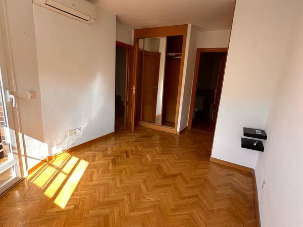 Chalet adosado en Loeches - Foto 15