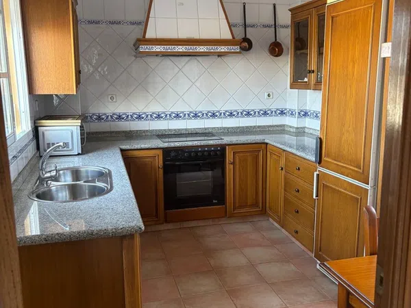 Casa o chalet independiente en Calle Miguel Hernández, 1 - Foto 7