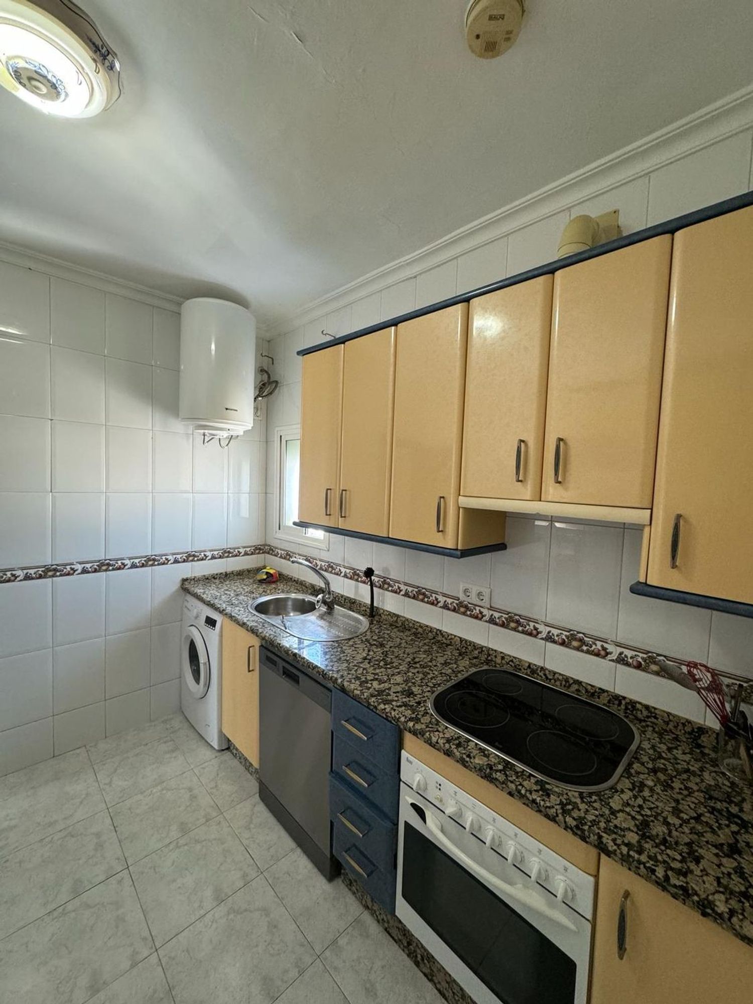 Piso en calle Sanlúcar la Mayor, 20 - Foto 8