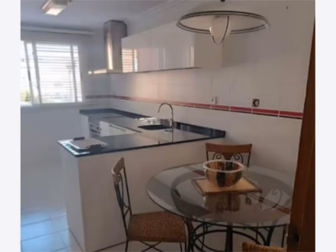 Piso en  Calle Victoria Kent Siano 32 - Foto 4