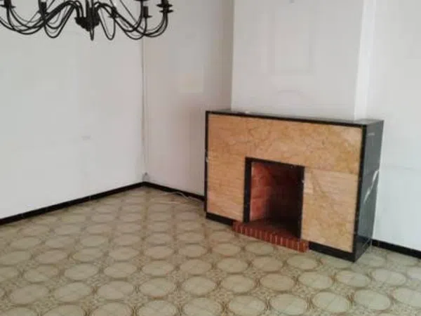 Casa de pueblo en Calle del Marquès de Vivot, 33 - Foto 1
