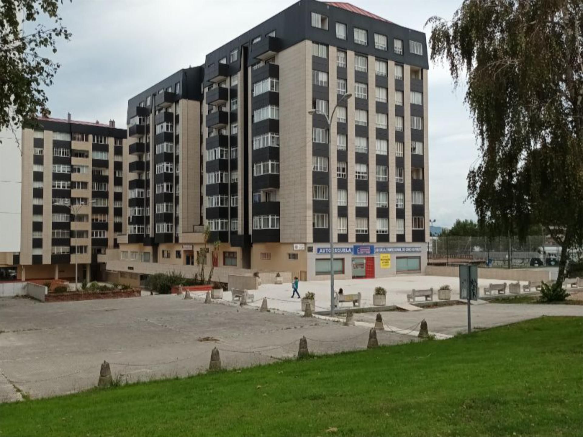 Piso en  Avenida de Castelao 54 - Foto 1