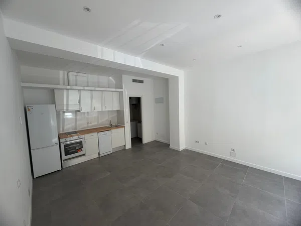 Estudio en Avenida Reyes Católicos, 35 - Foto 3