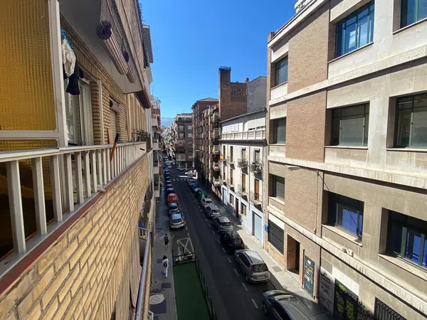 Piso en calle Acera de Canasteros, 12