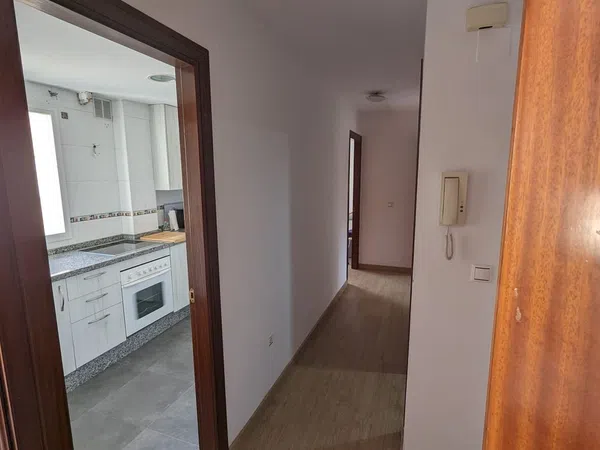 Piso en Calle Héroe de Sostoa, 136 - Foto 3