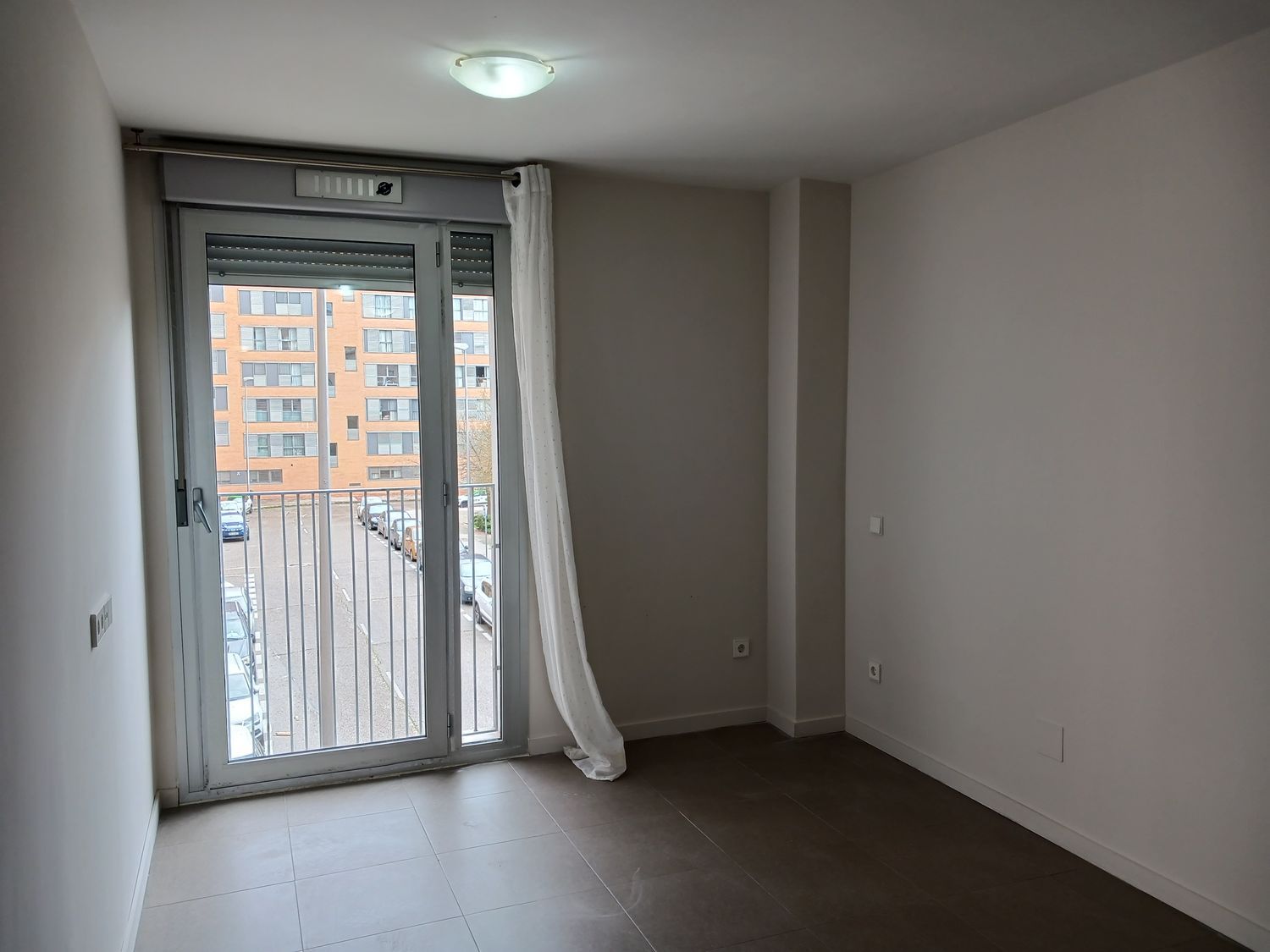 Estudio en calle de Puente la Reina, 39 - Foto 2