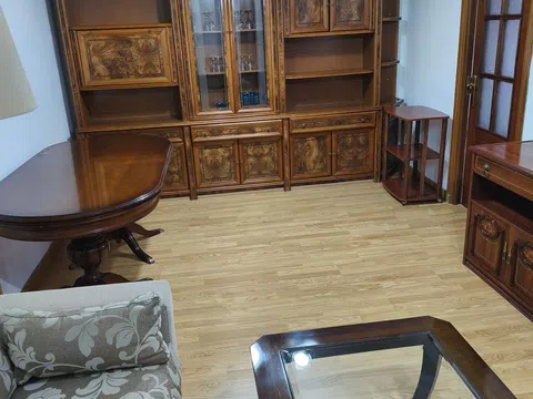 Piso en calle de Eugenia de Montijo, 78