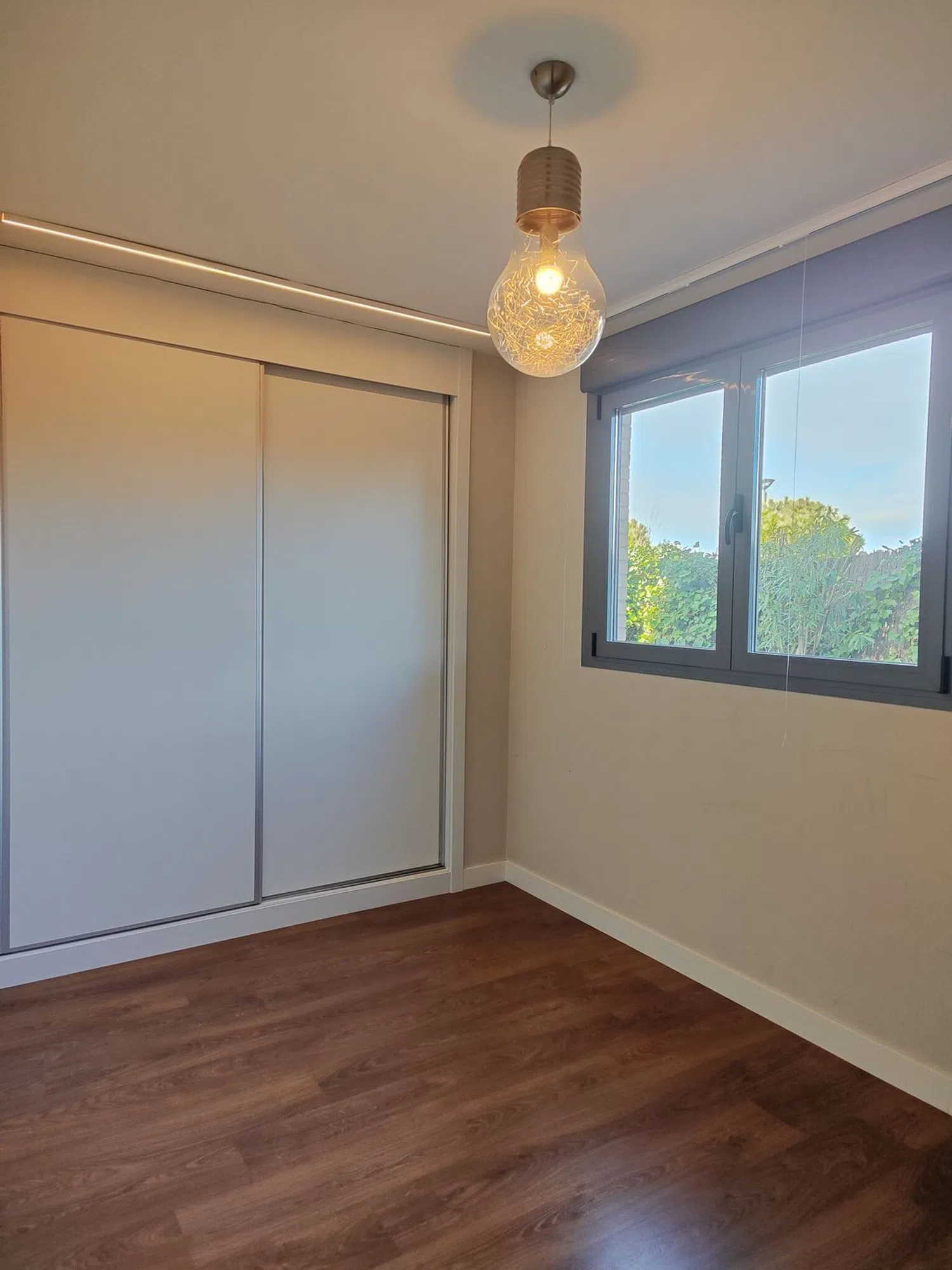 Piso en calle Cristóbal Colón, 6 - Foto 8