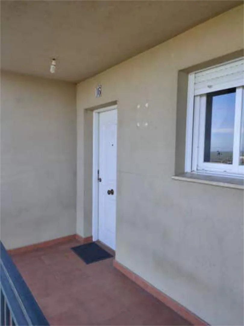 Casa adosada en Residencial Universidad - Foto 2