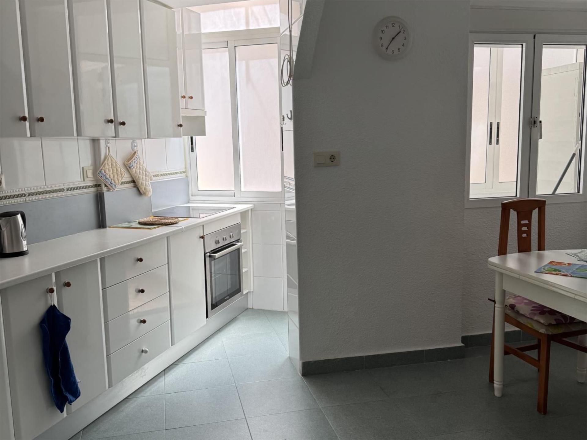 Piso en  Calle d'Isaac Albéniz 7 - Foto 3