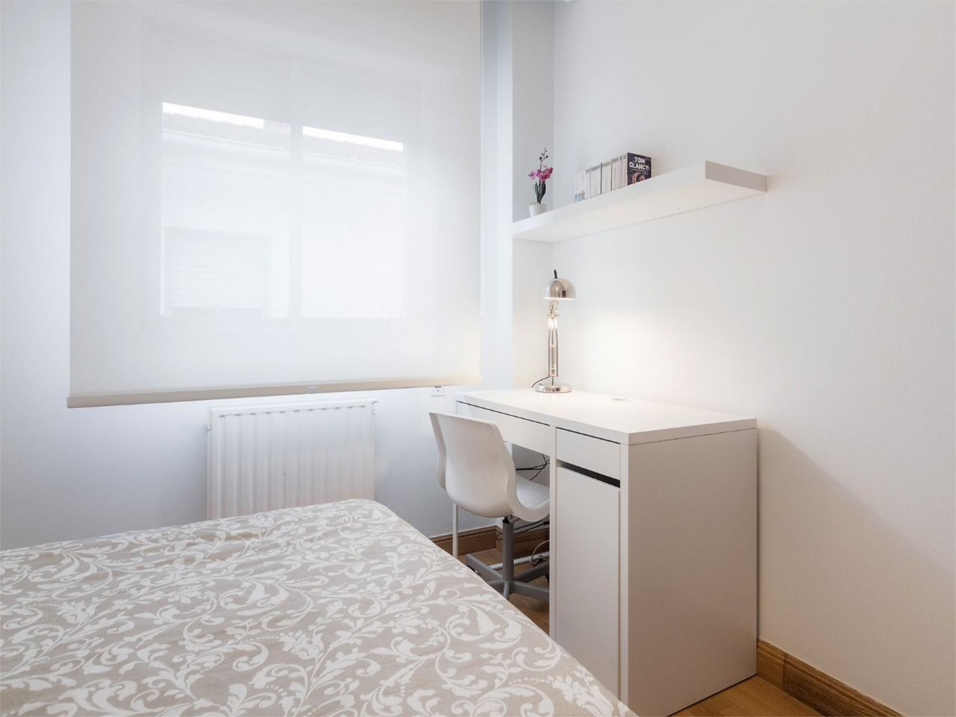 Piso en  Calle de Irunlarrea 50 - Foto 5