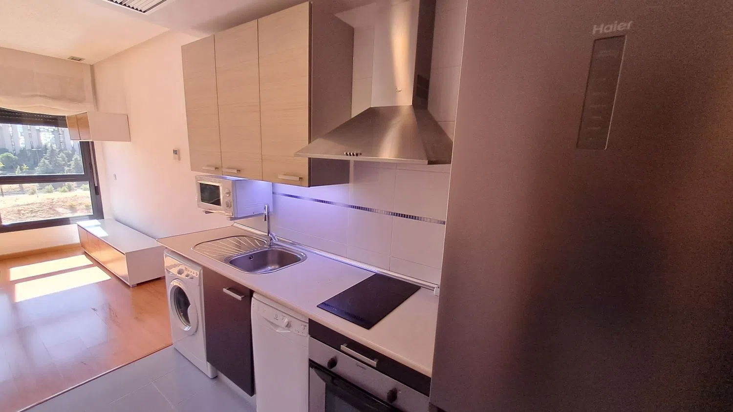 Estudio en calle de Dulce Chacón, 23 - Foto 3