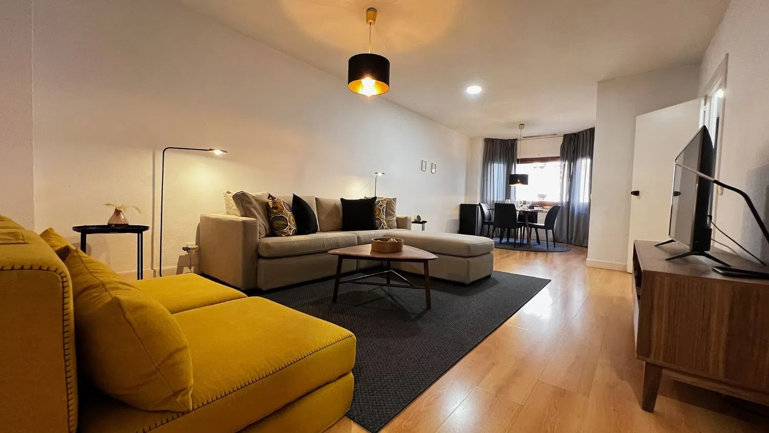 Piso en Barrio Recoletos - Foto 1