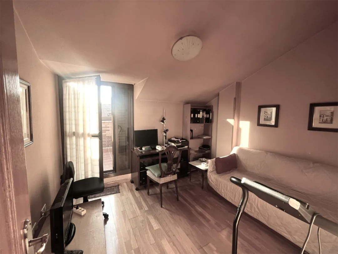 Piso en  Avenida Isaac Albéniz 3 - Foto 16